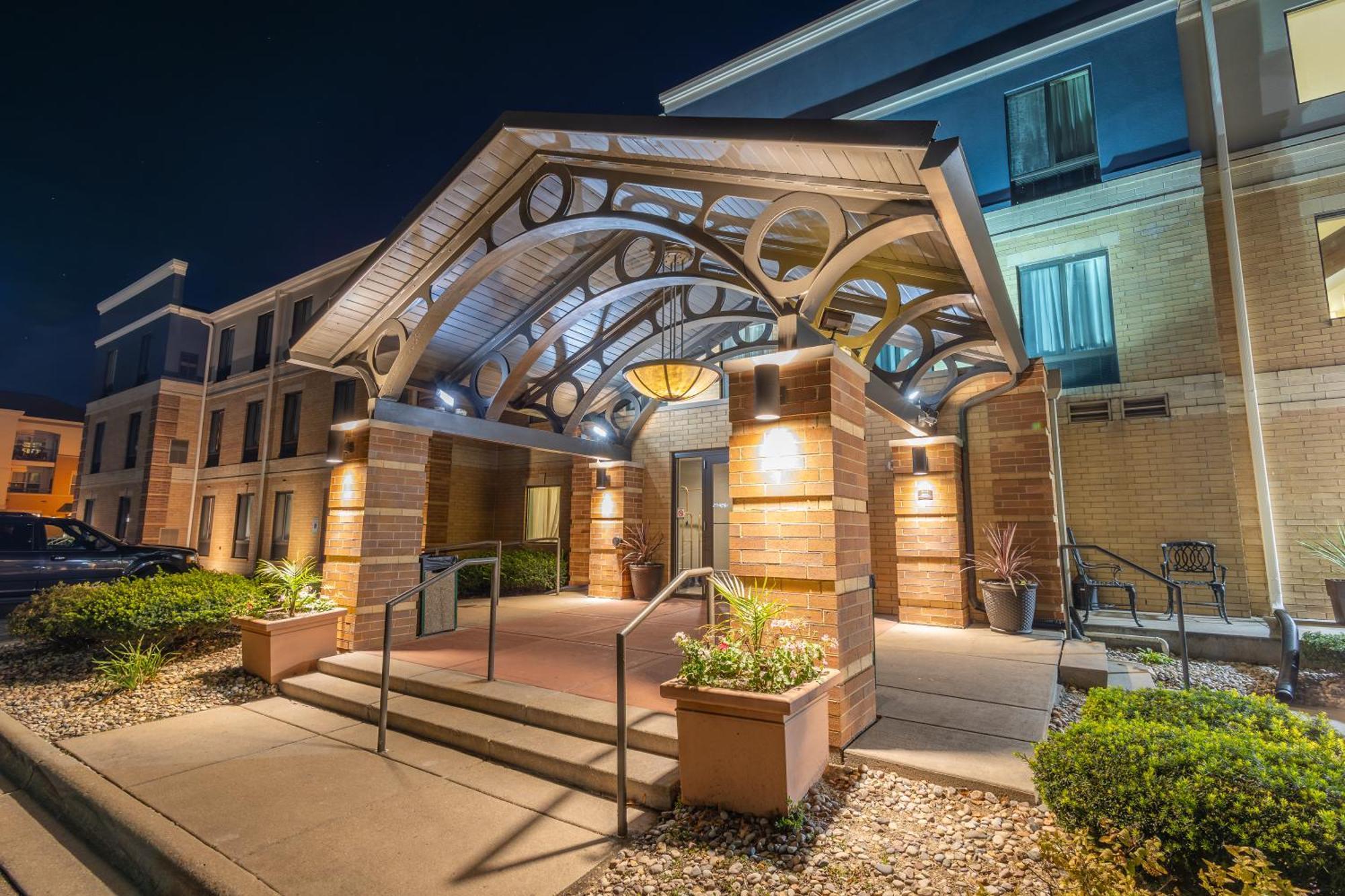 Staybridge Suites Middleton/Madison-West By Ihg Exterior photo
