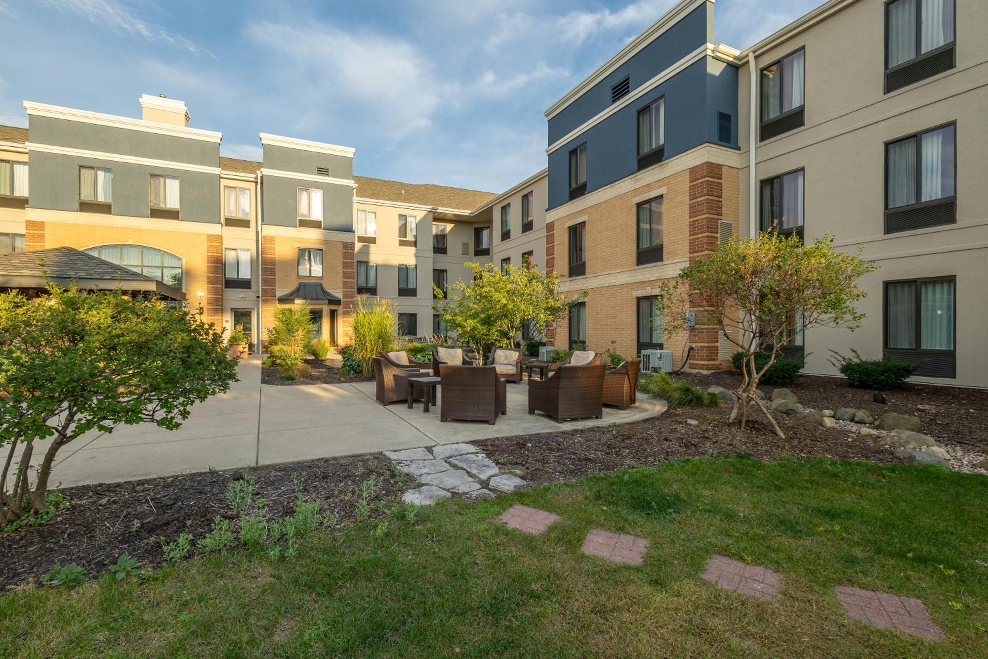 Staybridge Suites Middleton/Madison-West By Ihg Exterior photo